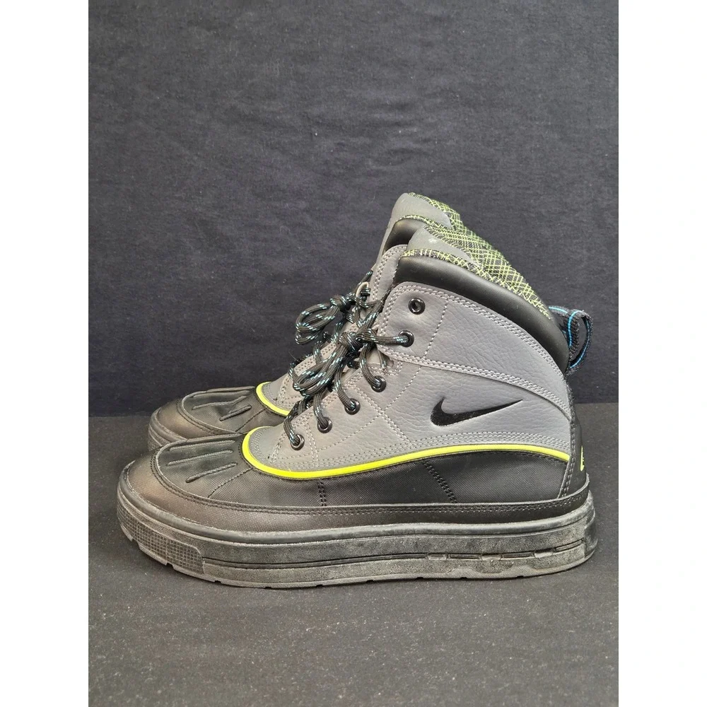 Nike ACG Woodside 2 High GS Dark Grey Black Volt Boots 524872-002 Size 5.5Y